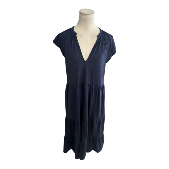 BODEN Navy Blue Midi Tierred Dress Short Sleeves Size 8P 8 Petite Relaxed Fit - Picture 2 of 6